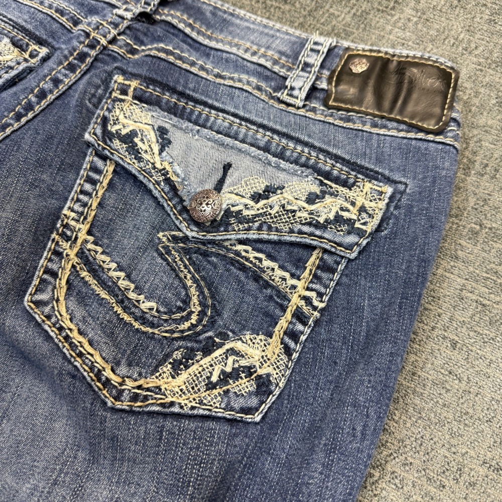 Silver Jeans Suki High Capri Women's 30x23 Fluid Denim Embroidered Flap Pocket